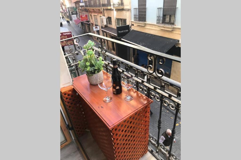 Apartamento De Diseno Centrico A 5 Min De Playa Alicante Buitenkant foto