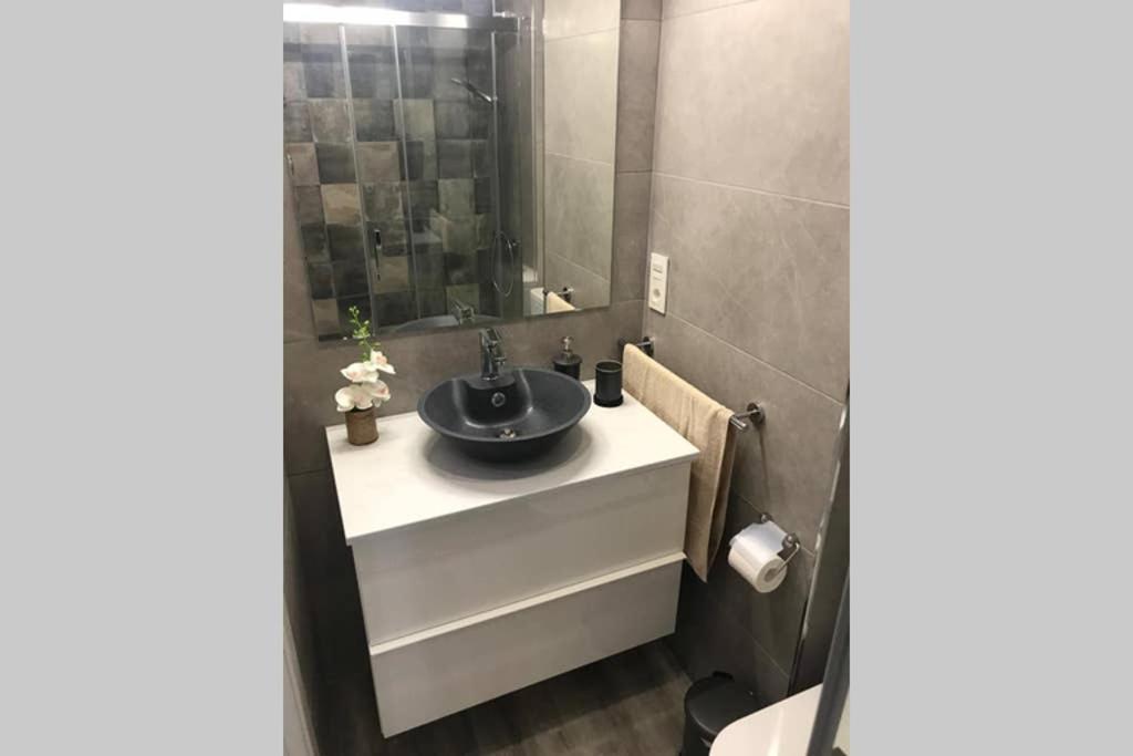 Apartamento De Diseno Centrico A 5 Min De Playa Alicante Buitenkant foto
