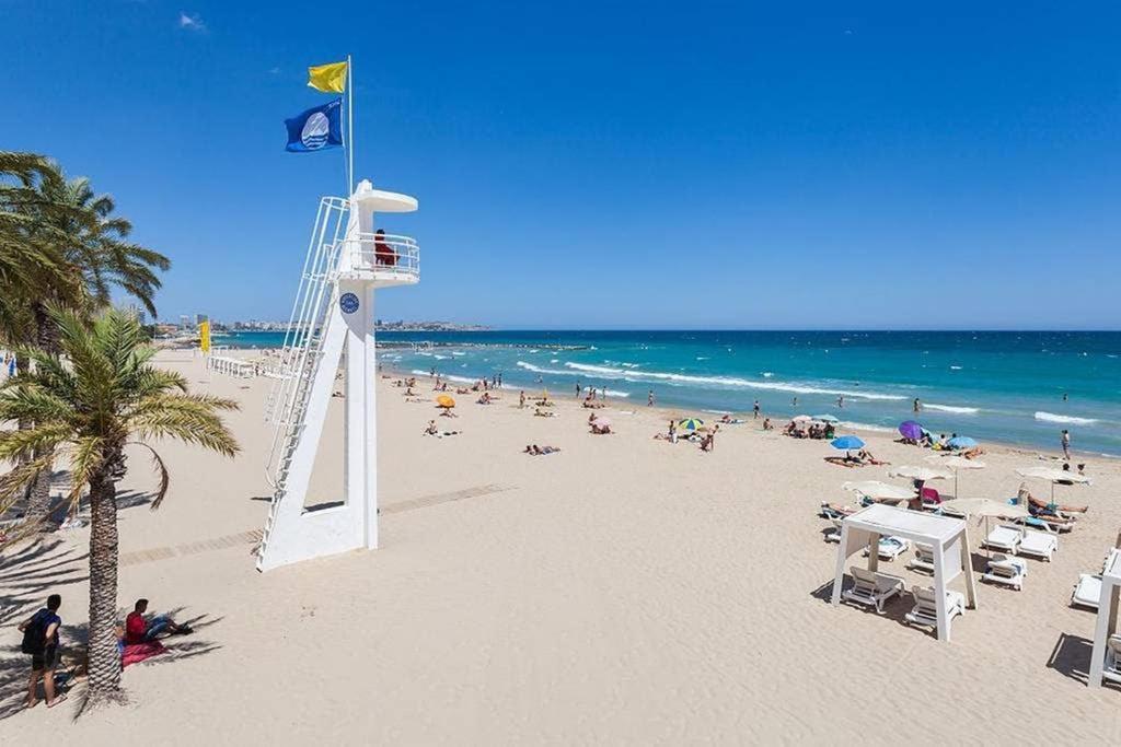 Apartamento De Diseno Centrico A 5 Min De Playa Alicante Buitenkant foto