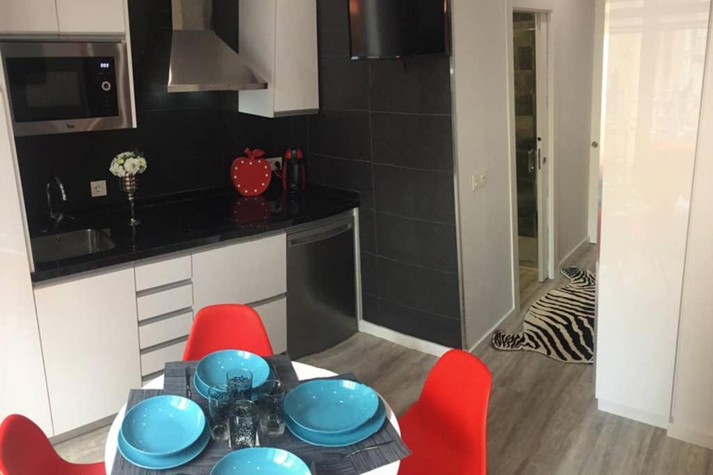 Apartamento De Diseno Centrico A 5 Min De Playa Alicante Buitenkant foto